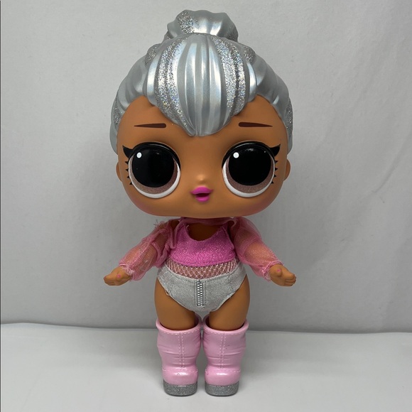 LOl Surprise BB Queen Kitty Fashion Doll - Picture 3 of 9